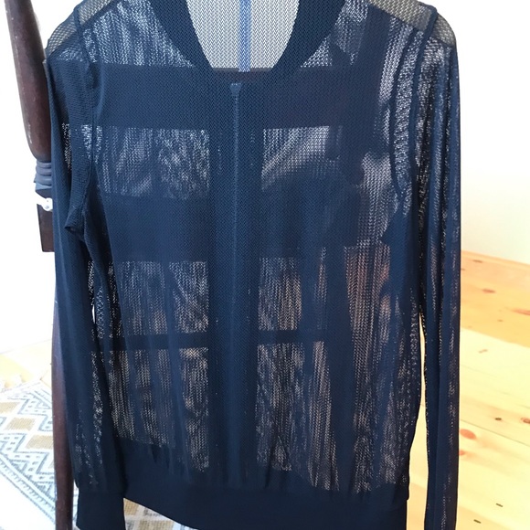 Fabletics Mesh Zip up Cardigan - Picture 5 of 7